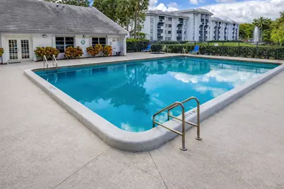711 N Pine Island Rd Road #Apt 210, Plantation, FL 33324 - Photo 7