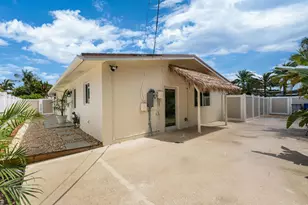 2611 NE 16th St, Pompano Beach, FL 33062 - Photo 31