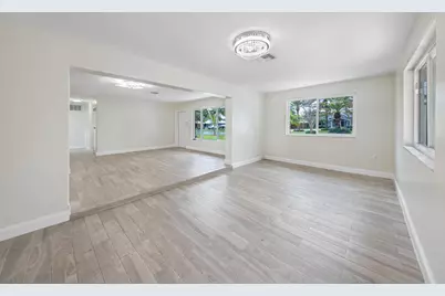 2611 NE 16th Street, Pompano Beach, FL 33062 - Photo 17