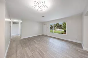 2611 NE 16th St, Pompano Beach, FL 33062 - Photo 7