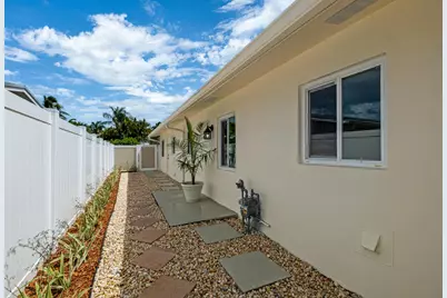 2611 NE 16th Street, Pompano Beach, FL 33062 - Photo 41