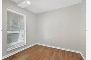 266 Cypress Point Dr, Palm Beach Gardens, FL 33418 - Photo 17