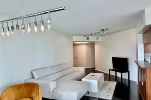 347 N New River Dr E, Fort Lauderdale, FL 33301 - Photo 7