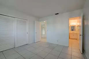 2111 NE 1st Ct, Boynton Beach, FL 33435 - Photo 19