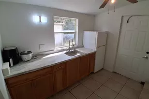 6420 Oak St, Hollywood, FL 33024 - Photo 7