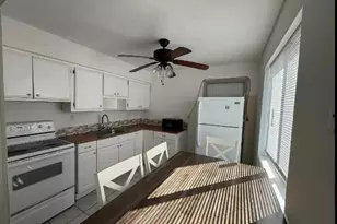 6420 Oak St, Hollywood, FL 33024 - Photo 3