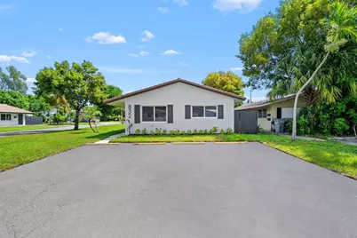 832 NE 12th Avenue #1, Pompano Beach, FL 33060 - Photo 7