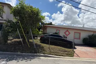 1585 W 36th St, West Palm Beach, FL 33404 - Photo 5