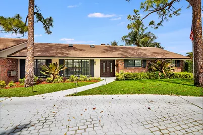 320 N Country Club Drive, Atlantis, FL 33462 - Photo 3