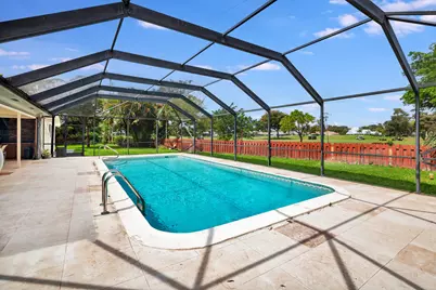 320 N Country Club Drive, Atlantis, FL 33462 - Photo 9