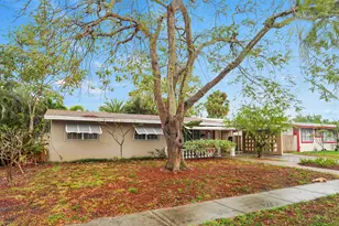 720 NE 23rd Pl, Pompano Beach, FL 33064 - Photo 3