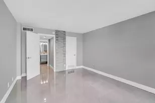 2611 N Riverside Dr, Pompano Beach, FL 33062 - Photo 11