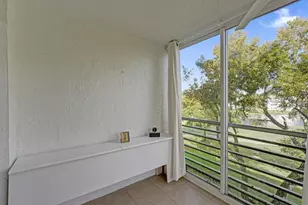 9531 Seagrape Dr, Davie, FL 33324 - Photo 51