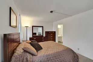 9531 Seagrape Dr, Davie, FL 33324 - Photo 27