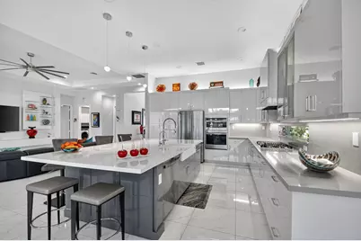 9193 Seahorse Bay Drive, Boynton Beach, FL 33473 - Photo 9