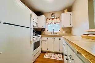 40 Dorchester B, West Palm Beach, FL 33417 - Photo 3