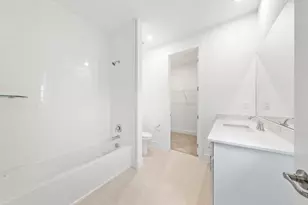 2652 NW 87th Ter, Cooper City, FL 33024 - Photo 19