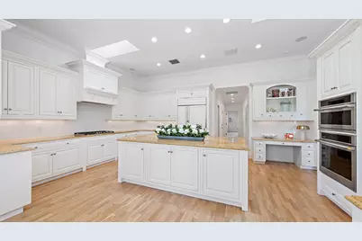 677 Village Road, North Palm Beach, FL 33408 - Photo 11