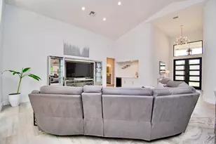 2302 NW 66th Dr, Boca Raton, FL 33496 - Photo 9