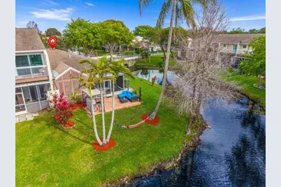 200 E Hemingway Circle, Margate, FL 33063 - Photo 3