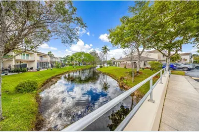 200 E Hemingway Circle, Margate, FL 33063 - Photo 31