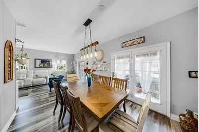 200 E Hemingway Circle, Margate, FL 33063 - Photo 13