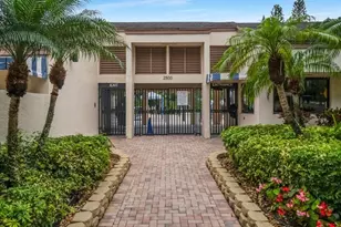 3047 Carambola Cir S, Coconut Creek, FL 33066 - Photo 41