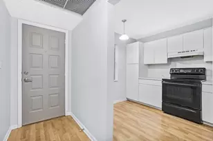 3047 Carambola Cir S, Coconut Creek, FL 33066 - Photo 9