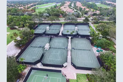 540 Les Jardin Drive, Palm Beach Gardens, FL 33410 - Photo 47