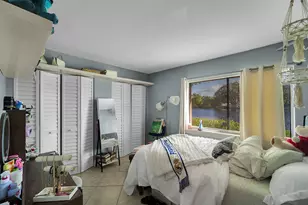 261 Wimbledon Lake Dr, Plantation, FL 33324 - Photo 9