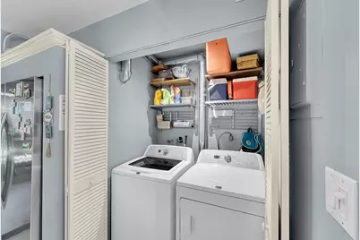 261 Wimbledon Lake Drive, Plantation, FL 33324 - Photo 7