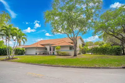 102 SW 120th Lane, Coral Springs, FL 33071 - Photo 3