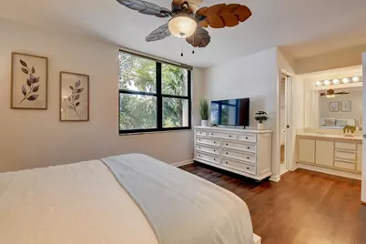 950 Lavers Circle #F307, Delray Beach, FL 33444 - Photo 5