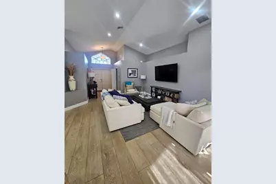 2053 Normandy Circle, West Palm Beach, FL 33409 - Photo 3