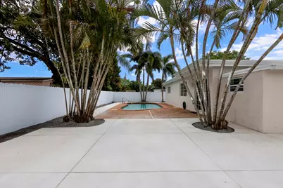 6573 Eaton Street, Hollywood, FL 33024 - Photo 35