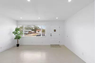 6573 Eaton Street, Hollywood, FL 33024 - Photo 5