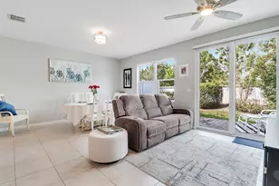 303 SE Halifax Ln, Stuart, FL 34994 - Photo 9