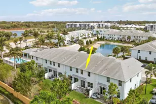 303 SE Halifax Ln, Stuart, FL 34994 - Photo 27