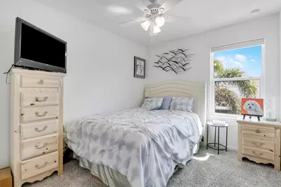 303 SE Halifax Lane, Stuart, FL 34994 - Photo 21