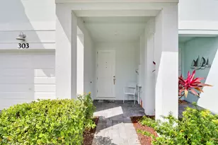 303 SE Halifax Ln, Stuart, FL 34994 - Photo 23