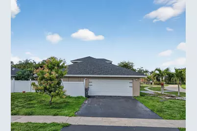 21724 Little Bear Way, Boca Raton, FL 33428 - Photo 9