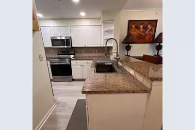 2018 Alta Meadows Lane #405, Delray Beach, FL 33444 - Photo 11