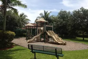 6956 Julia Gardens Dr, Coconut Creek, FL 33073 - Photo 25