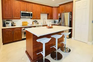 6956 Julia Gardens Dr, Coconut Creek, FL 33073 - Photo 7