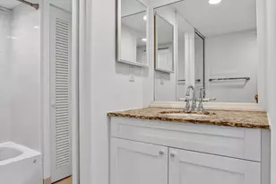 11 Royal Palm Way, Boca Raton, FL 33432 - Photo 23