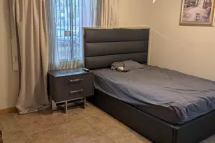 800 SW 137th Ave, Pembroke Pines, FL 33027 - Photo 17