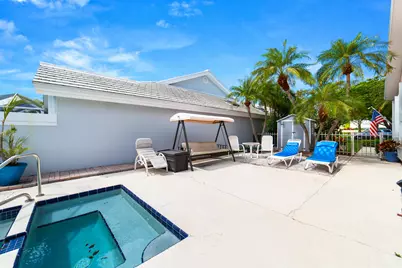 2370 Saratoga Bay Drive, West Palm Beach, FL 33409 - Photo 25