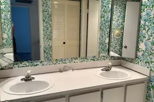 417 Arabian Rd, Palm Springs, FL 33461 - Photo 19