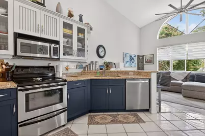 5005 NW 95th Drive, Coral Springs, FL 33076 - Photo 11