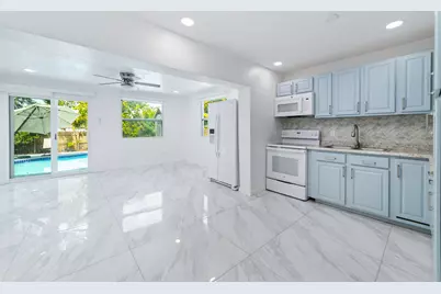 668 Snead Circle, West Palm Beach, FL 33413 - Photo 9